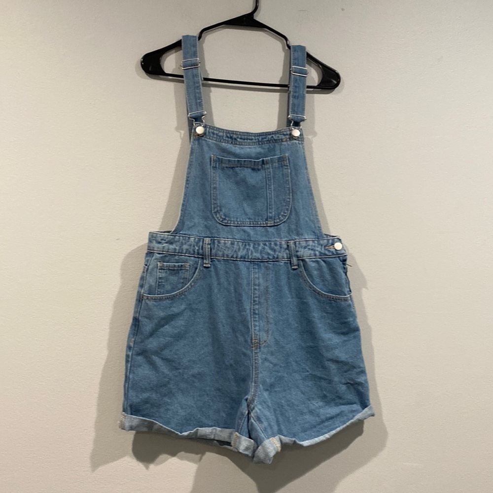 Dazy Light Wash Denim Shorts Overalls - Size Large